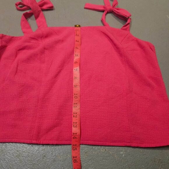 NWOT Cropped Stretchy Top with Tie Shoulders XL - Picture 4 of 5